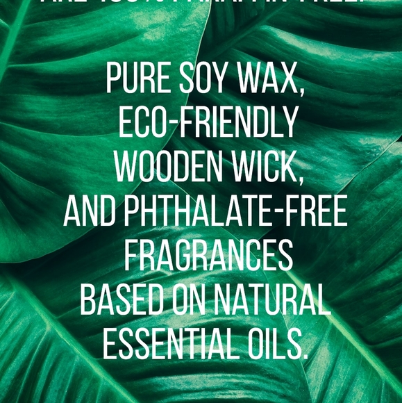 Jasmine Honeysuckle Soy Candles with Wood Wick and Botanicals - Picture 8 of 11